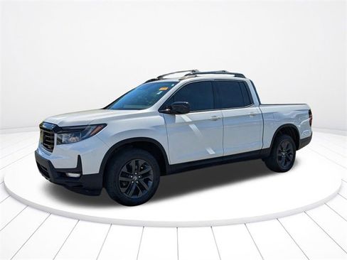 Used 2021 Honda Ridgeline Sport image 13