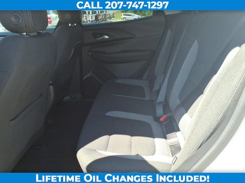 Used 2025 Chevrolet TrailBlazer LT AWD/4WD image 13