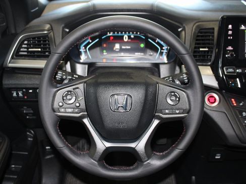 Used 2023 Honda Odyssey Sport image 20