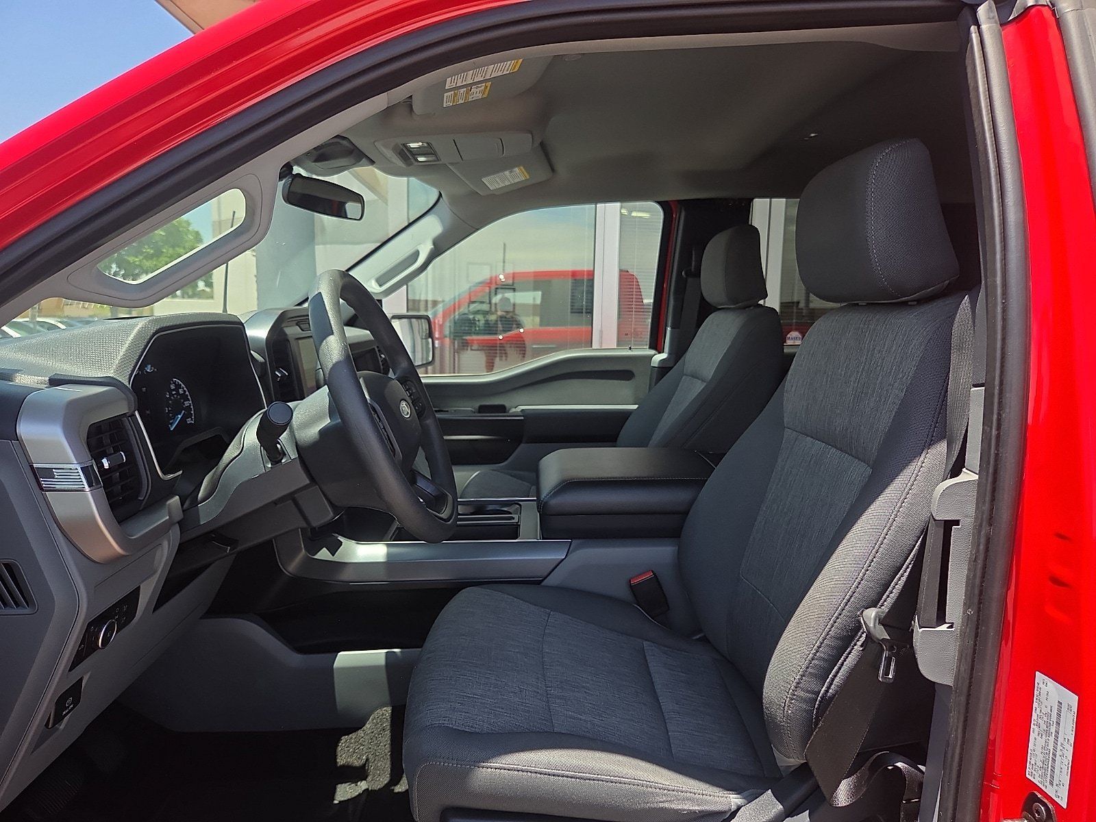 Used 2022 Ford F150 XL w/ Equipment Group 101A High AWD/4WD image 9