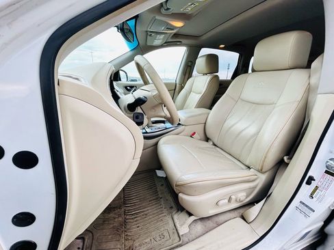 Used 2013 INFINITI JX35 AWD w/ Premium Pkg image 14