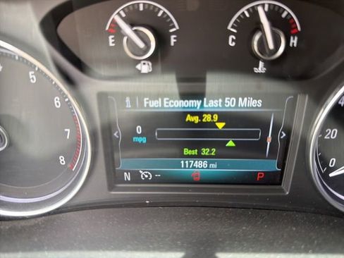 Used 2019 Buick Enclave Essence FWD image 12