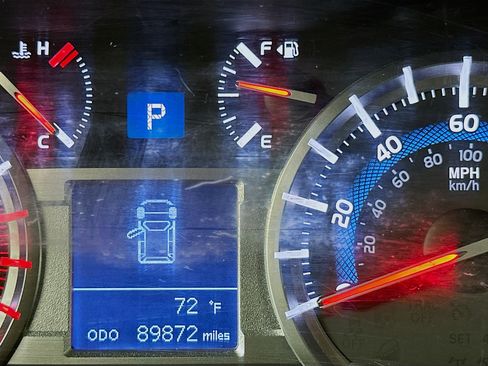 Used 2019 Toyota 4Runner SR5 image 18