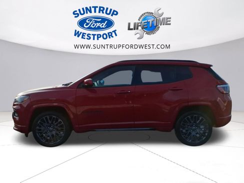 Used 2023 Jeep Compass Limited image 21