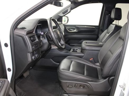 Used 2024 Chevrolet Tahoe LT RWD image 18