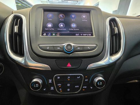Used 2020 Chevrolet Equinox LT FWD image 20