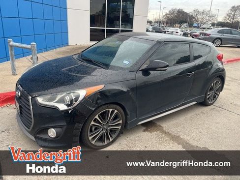 Used 2016 Hyundai Veloster Turbo image 1