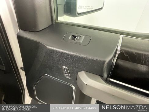 Used 2018 Ford F150 Platinum w/ Equipment Group 701A Luxury image 20