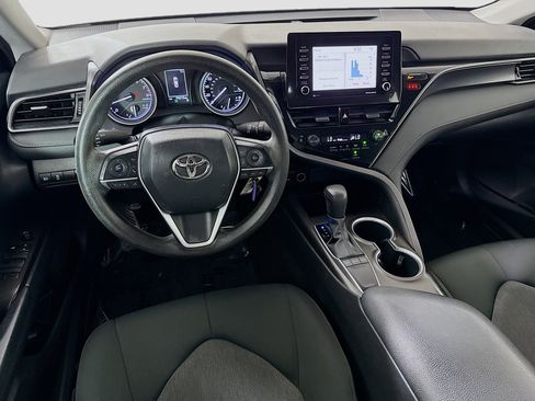 Used 2023 Toyota Camry LE image 17