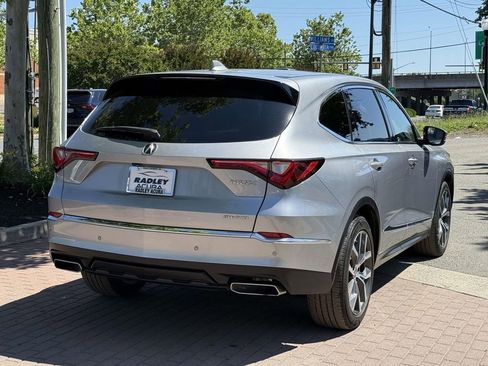 Certified 2023 Acura MDX SH-AWD w/ Technology Package image 6