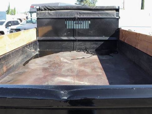 Used 2020 Ford F550 4x4 Regular Cab Super Duty image 15