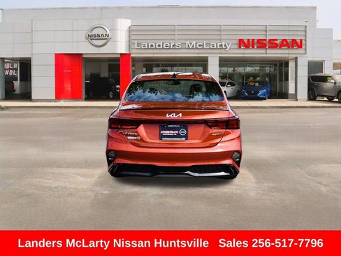 Used 2024 Kia Forte GT-Line FWD image 5