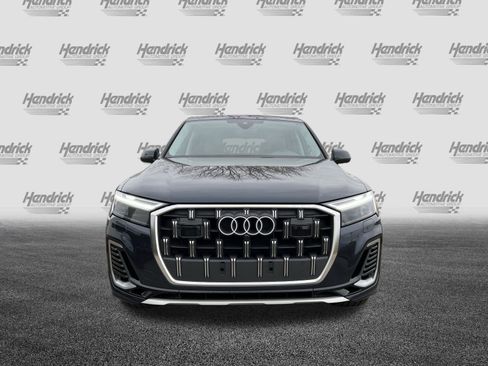 Used 2025 Audi Q7 Premium Plus w/ Premium Plus Package image 3