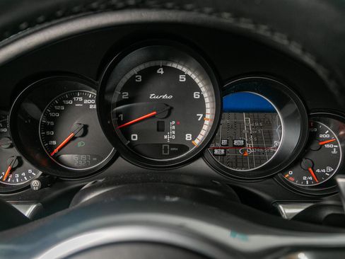 Used 2015 Porsche 911 Turbo image 12