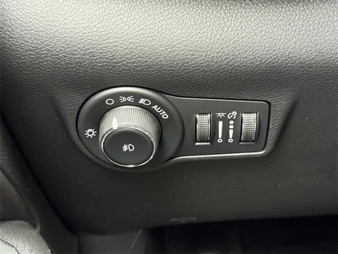 New 2026 Jeep Compass Limited image 12