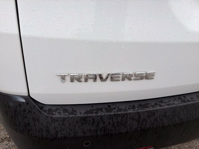 Used 2023 Chevrolet Traverse LT FWD image 8