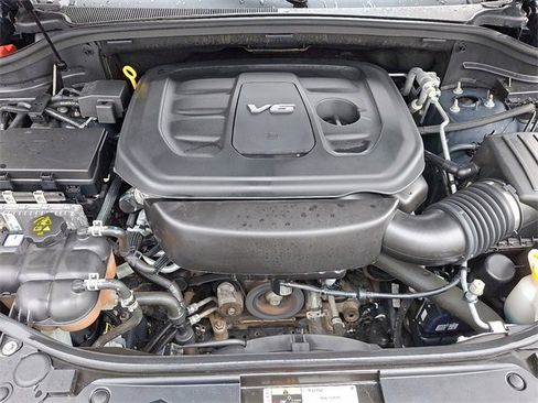 Used 2018 Jeep Grand Cherokee Altitude image 28