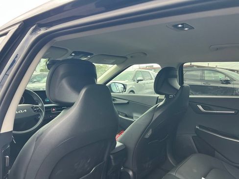 Certified 2024 Kia EV6 Wind RWD image 11
