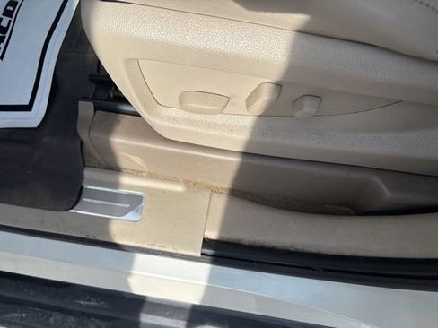 Used 2015 GMC Yukon Denali w/ Open Road Package image 29