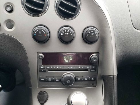 Used 2006 Pontiac Solstice Convertible w/ Power Package image 13