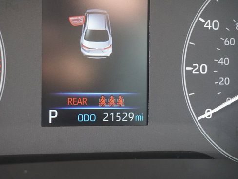 Certified 2025 Toyota Corolla LE image 9