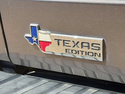 Used 2012 Ford F150 XLT w/ XLT Chrome Pkg RWD image 7