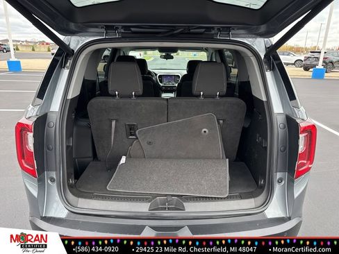 Used 2022 GMC Acadia SLE w/ Driver Convenience Package image 29