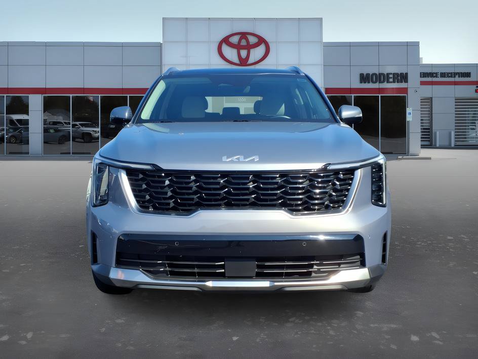 Used 2025 Kia Sorento S w/ Panoramic Sunroof Package FWD image 8