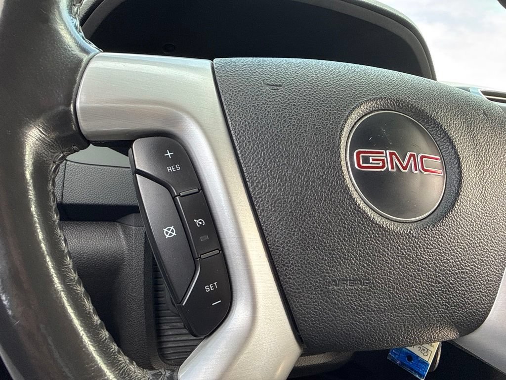 Used 2012 GMC Acadia SLE FWD image 17