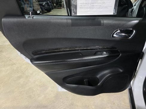 Used 2015 Dodge Durango Limited w/ Premium Group image 29