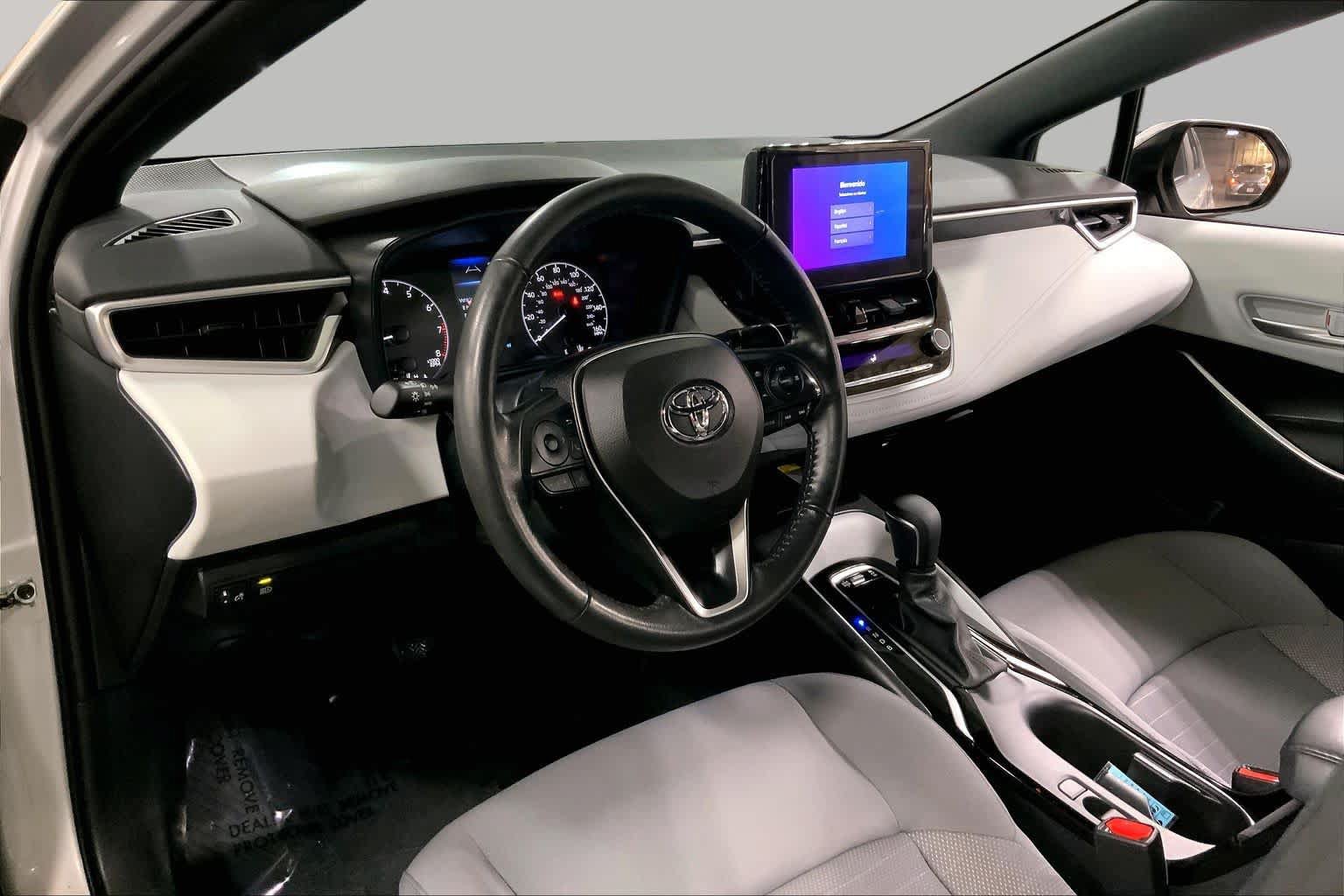 Certified 2024 Toyota Corolla SE w/ SE Premium Package FWD image 18