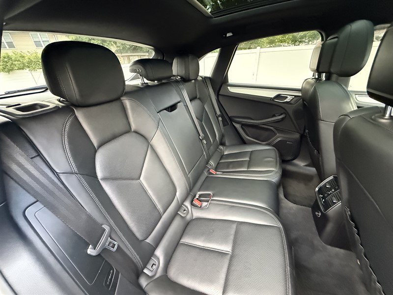 Used 2016 Porsche Macan S AWD/4WD image 20