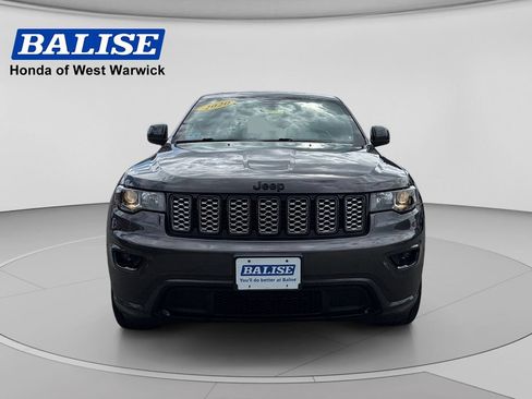 Used 2020 Jeep Grand Cherokee Altitude AWD/4WD image 2