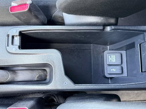 Used 2015 Honda Fit EX image 42