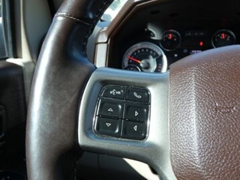 Used 2015 RAM 1500 Laramie w/ Convenience Group image 25