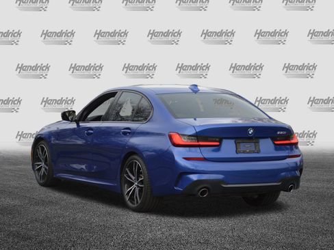 Used 2019 BMW 330i Sedan w/ M Sport Package image 9