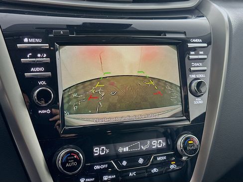 Used 2024 Nissan Murano SV image 21