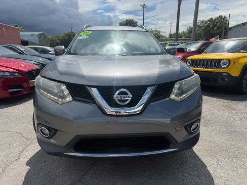 Used 2015 Nissan Rogue SL FWD image 2