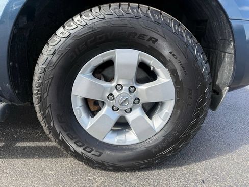 Used 2013 Nissan Frontier SV w/ SV Value Truck Pkg AWD/4WD image 50