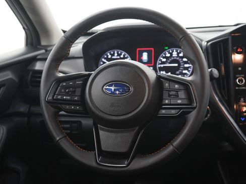 Used 2025 Subaru Crosstrek 2.5i Limited AWD/4WD image 16