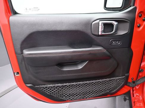 Used 2019 Jeep Wrangler Unlimited Rubicon w/ LED Lighting Group image 11