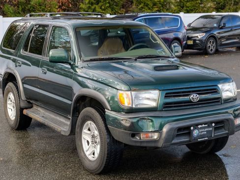 Used 1999 Toyota 4Runner SR5 image 9