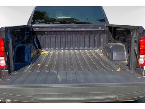 New 2025 GMC Sierra 1500 Elevation image 27