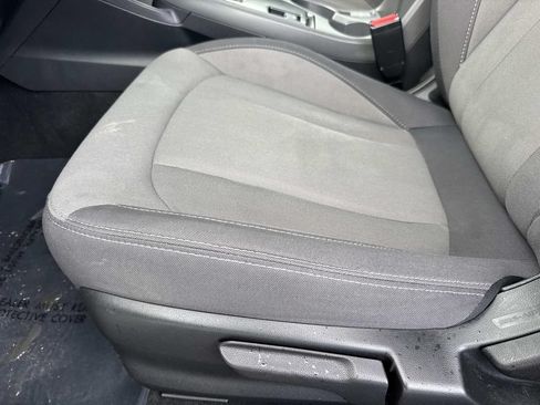 Used 2024 Subaru Crosstrek 2.0i AWD/4WD image 27