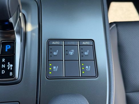 New 2026 Lexus UX 300h AWD image 26