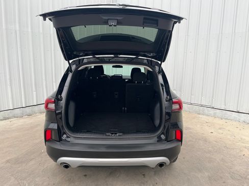 Used 2025 Ford Escape Active FWD image 8