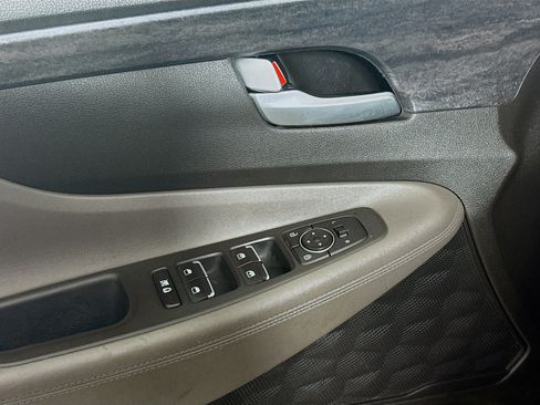 Used 2020 Hyundai Santa Fe SEL AWD/4WD image 24