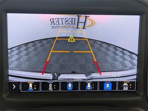 Used 2022 GMC Sierra 1500 AT4 w/ AT4 Premium Package image 23