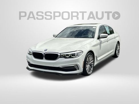 Used 2019 BMW 540i xDrive AWD/4WD image 1