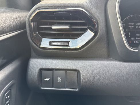 Used 2023 Honda Pilot EX-L image 13